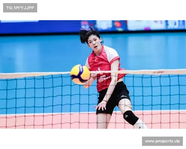 李盈莹荣膺本月最佳运动员殊荣再创佳绩助力中国女排腾飞 李盈莹荣膺本月最佳运动员殊荣再创佳绩助力中国女排腾飞