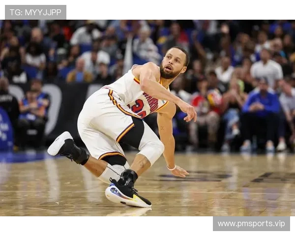 库里实战表现回顾与最新赛前预测对比分析